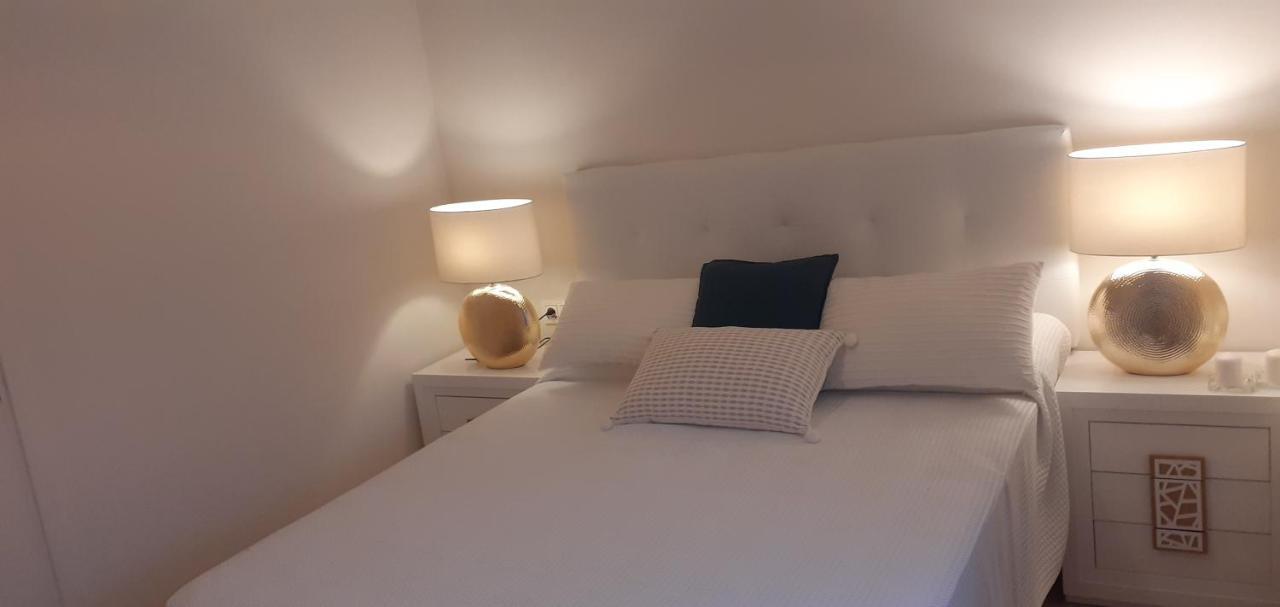 Apartamento- Atico En Mijas Costa , Con Piscina. Sitio de Calahonda Exterior foto